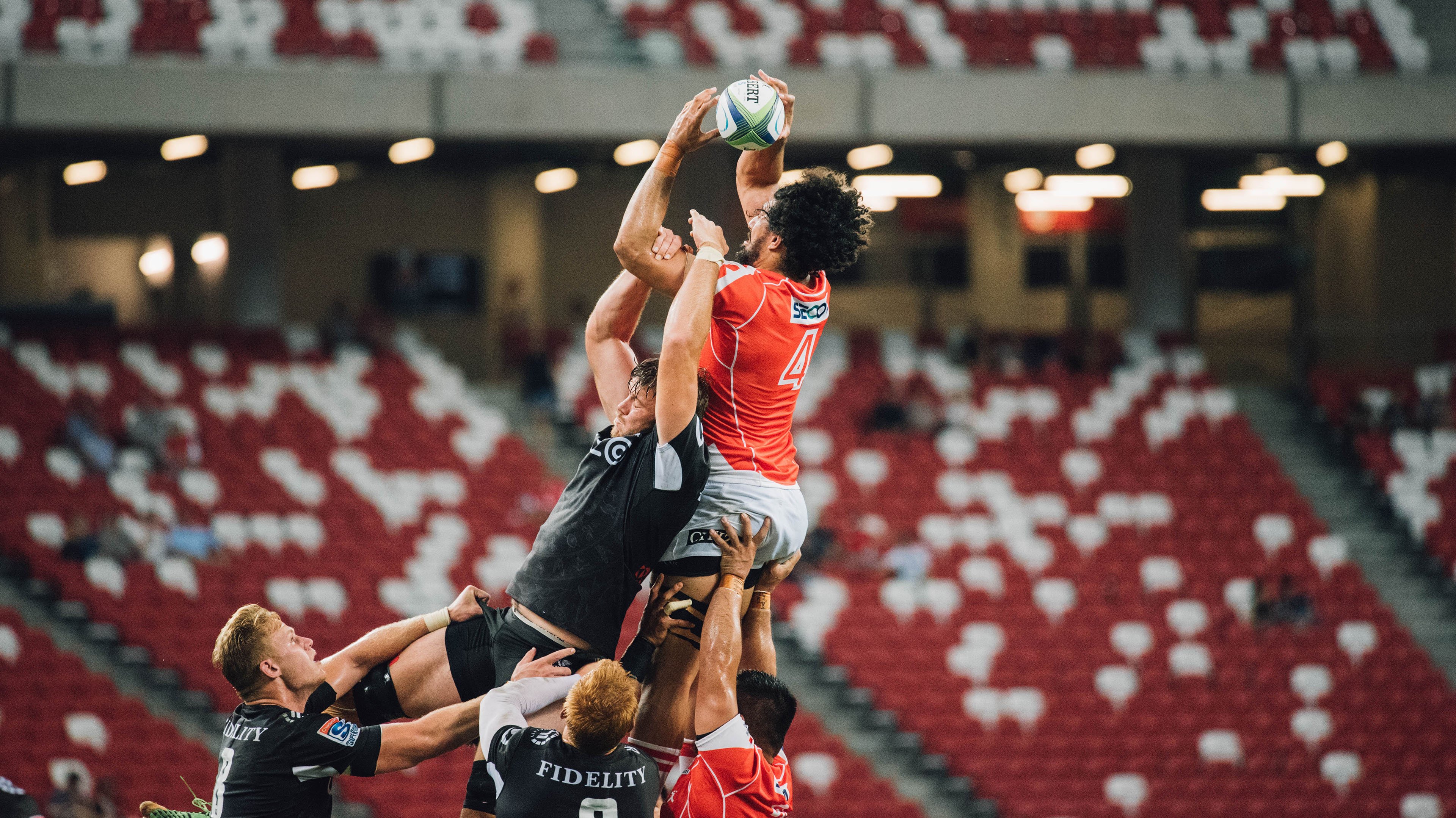 奥纳纳的门线革命，当里昂对阵突尼斯，一场超越足球的哲学交锋